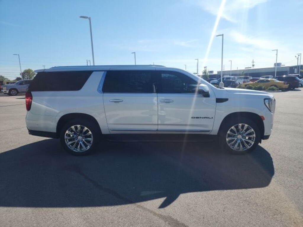 Used 2024 GMC Yukon XL Denali SUV