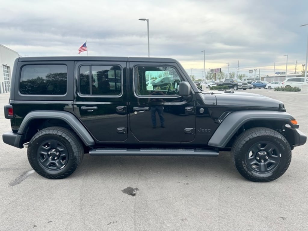 New 2026 Jeep Wrangler 4-DOOR SPORT Sport Utility