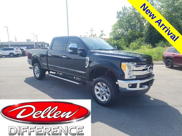 2017 Ford F-250 Lariat 4x4 Crew Cab 6-3/4' Box's photo