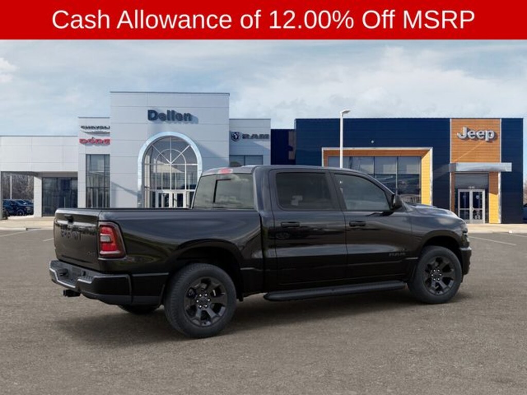 New 2026 Ram 1500 EXPRESS CREW CAB 4X4 5'7 BOX Pickup