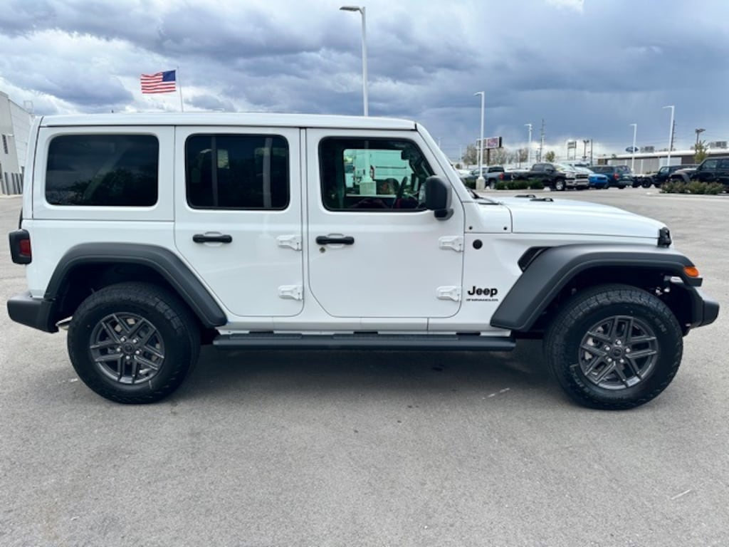 New 2026 Jeep Wrangler 4-DOOR SPORT S Sport Utility