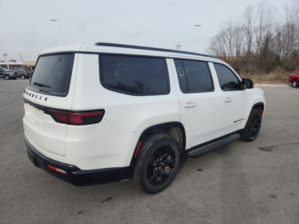 Used 2023 Jeep Wagoneer Series II SUV