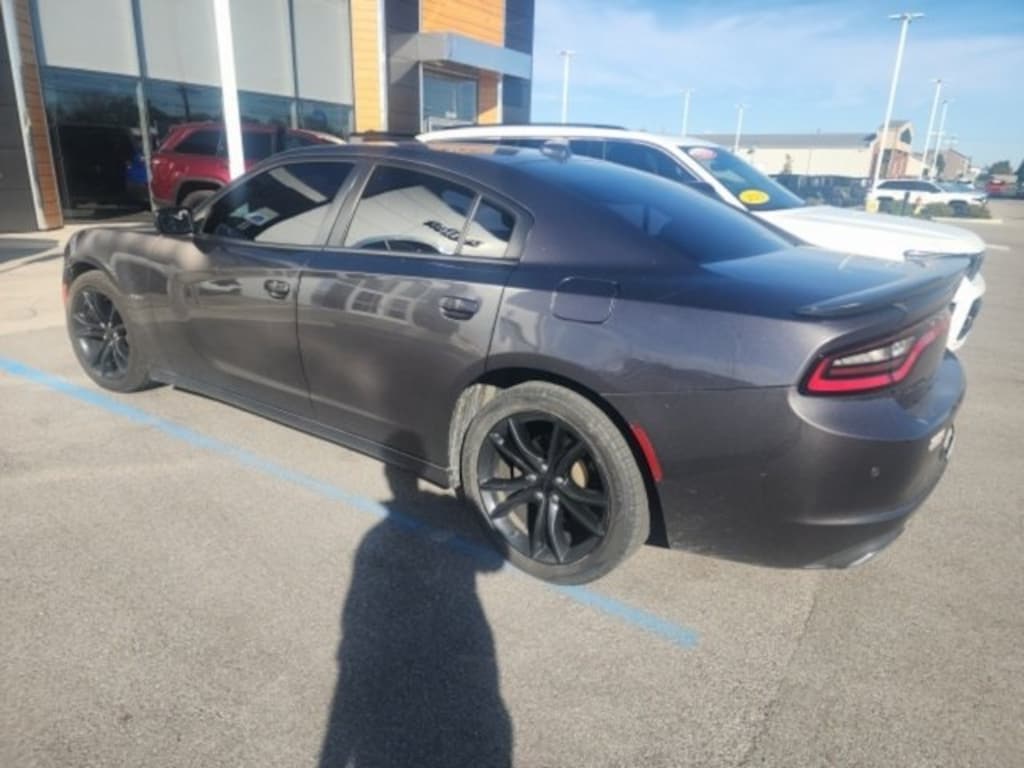 Used 2016 Dodge Charger R/T Sedan