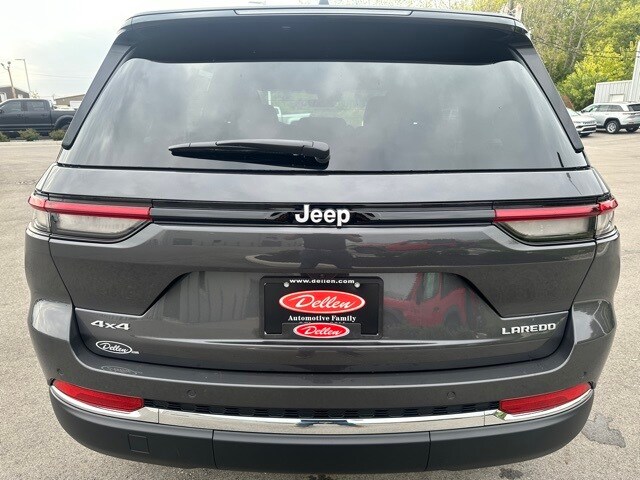 2025 Jeep Grand Cherokee Laredo Altitude photo 4