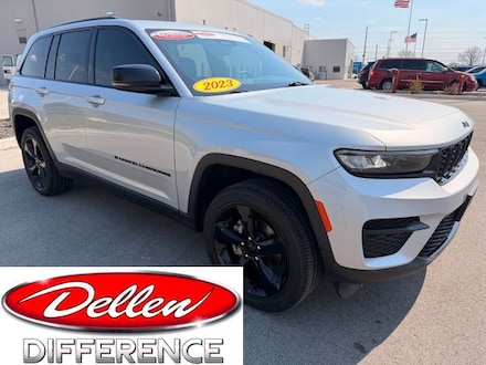 2023 Jeep Grand Cherokee Laredo SUV