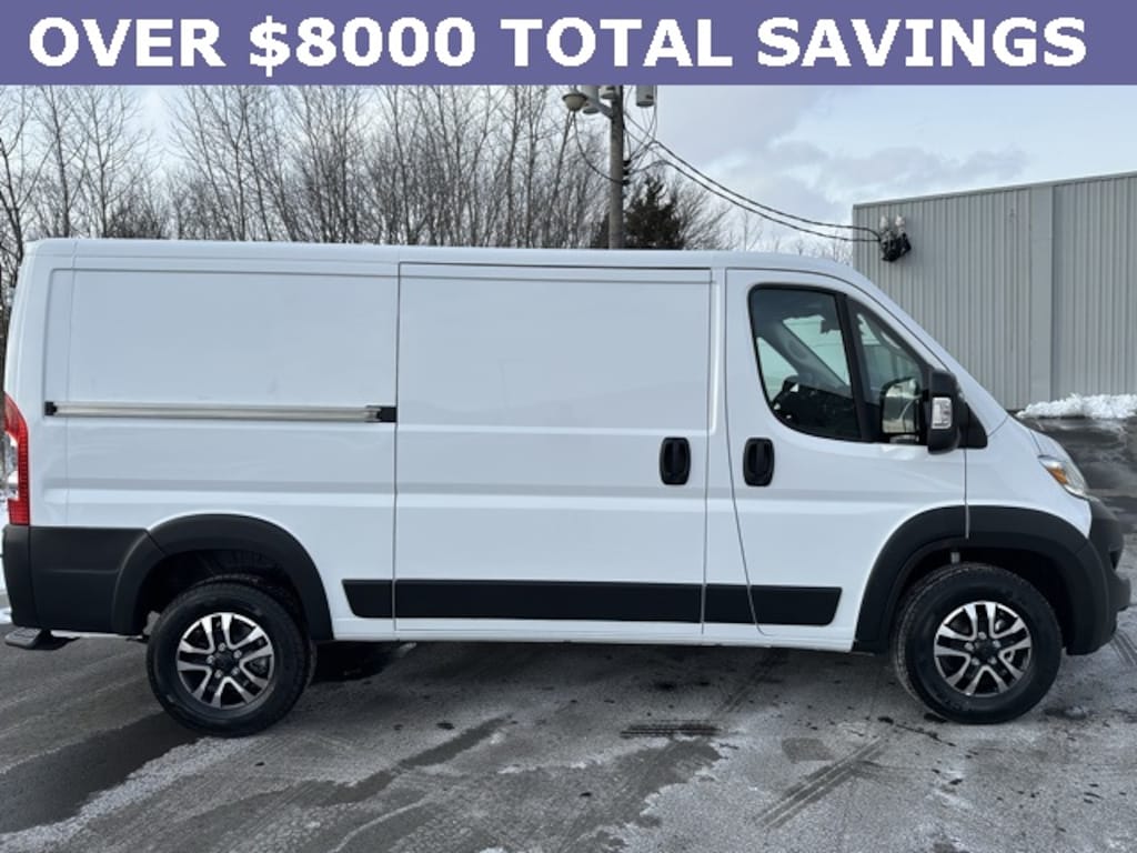 New 2025 Ram ProMaster PROMASTER 1500 SLT CARGO VAN LOW ROOF 136' WB Cargo Van