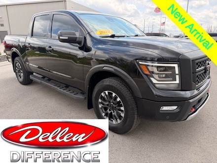 2022 Nissan Titan PRO-4X Truck Crew Cab