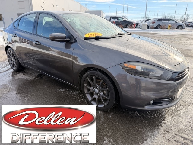 2016 Dodge Dart SXT's photo