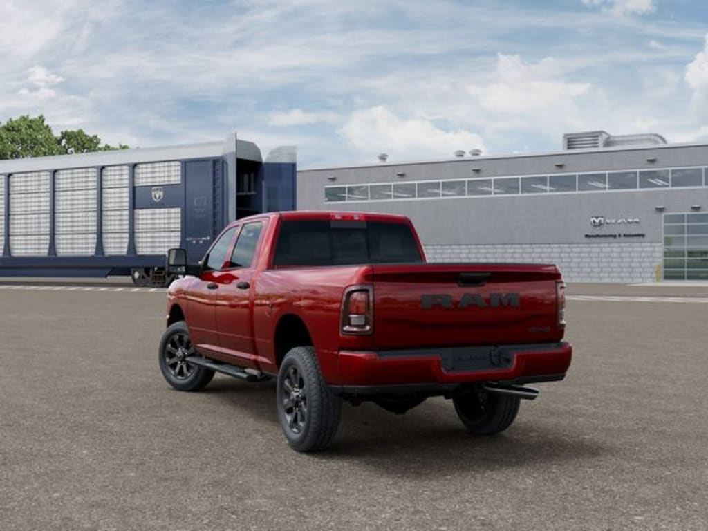 New 2026 Ram 2500 BLACK EXPRESS CREW CAB 4X4 6'4 BOX Pickup