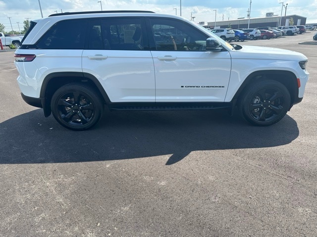 Certified 2023 Jeep Grand Cherokee Altitude with VIN 1C4RJHAG6PC511462 for sale in Greenfield, IN