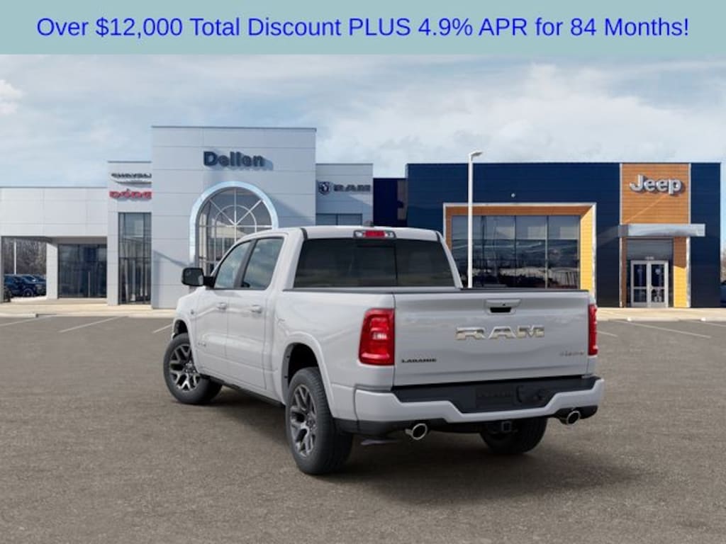 New 2026 Ram 1500 LARAMIE CREW CAB 4X4 5'7 BOX Pickup