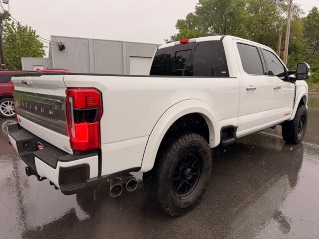 Used 2024 Ford F-250 Truck Crew Cab