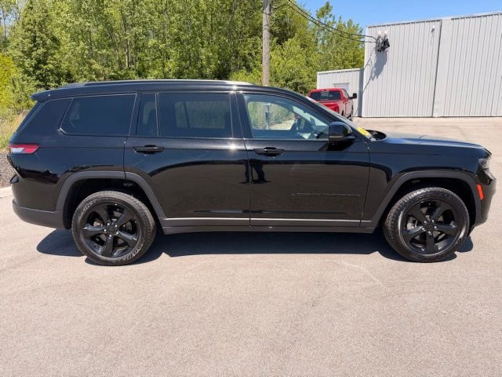 Certified 2022 Jeep New Grand Cherokee Limited SUV