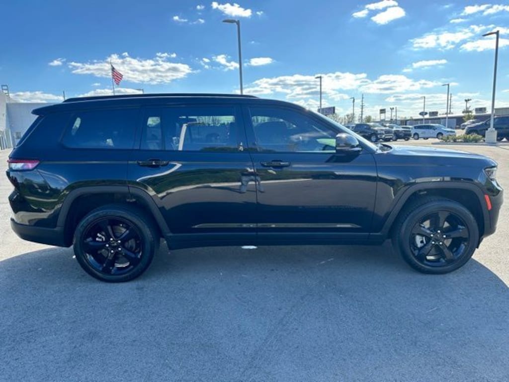 Certified 2023 Jeep Grand Cherokee L Laredo SUV