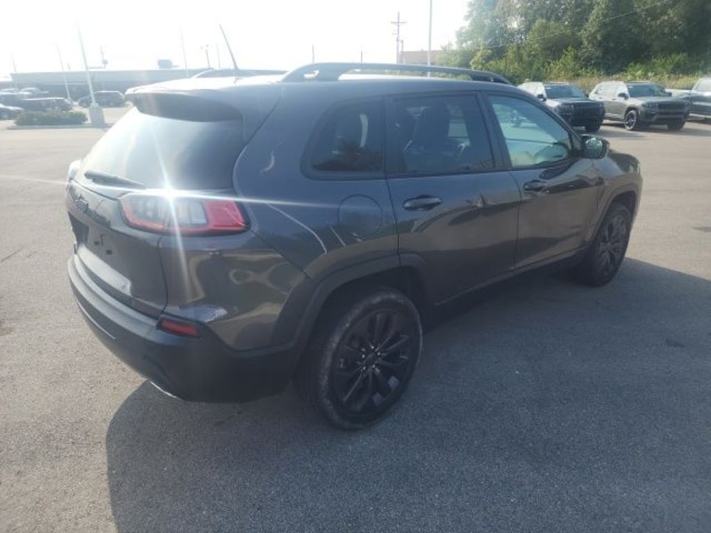 Certified 2021 Jeep Cherokee Latitude Lux SUV