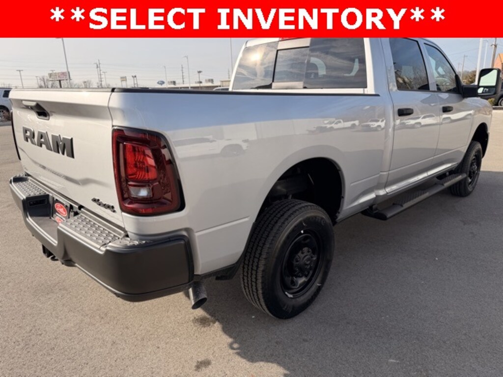 New 2026 Ram 2500 TRADESMAN CREW CAB 4X4 6'4 BOX Pickup