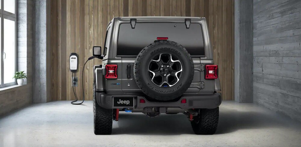 Jeep Wrangler 4xe Plug in and Chargin