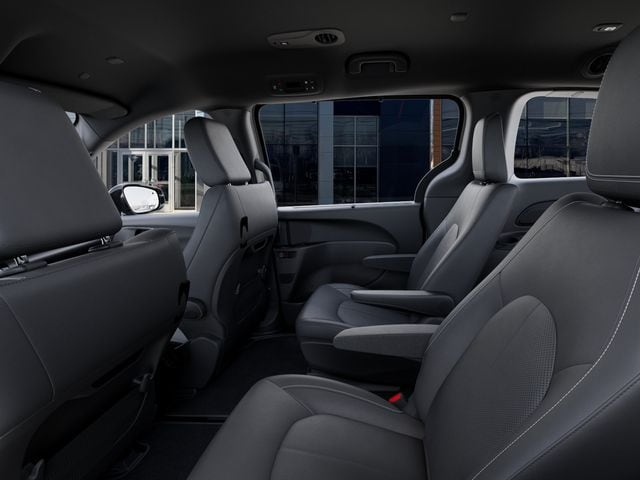 2026 Chrysler Pacifica Select - Photo 23