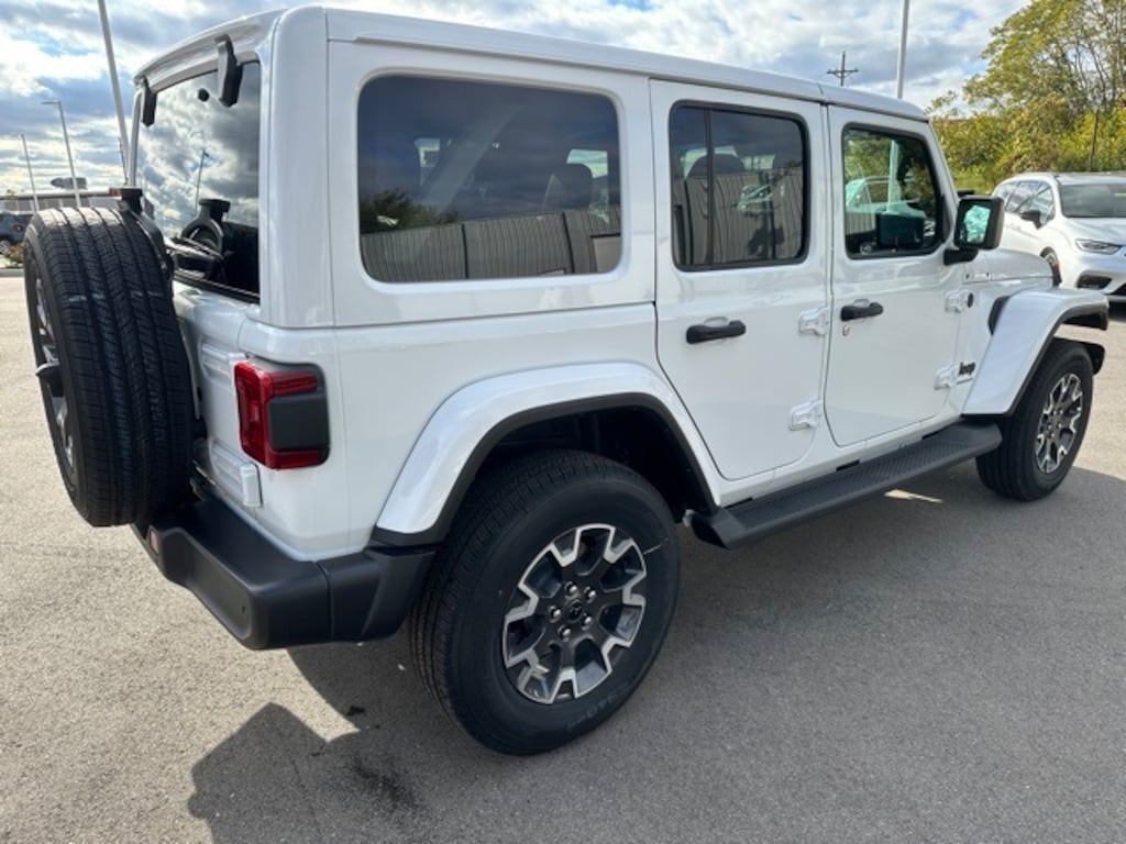 New 2026 Jeep Wrangler 4-DOOR SAHARA Sport Utility