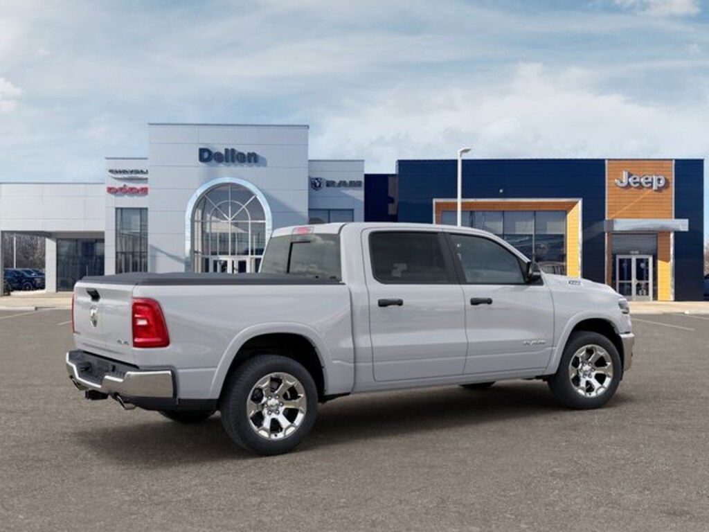 New 2026 Ram 1500 BIG HORN CREW CAB 4X4 5'7 BOX Pickup
