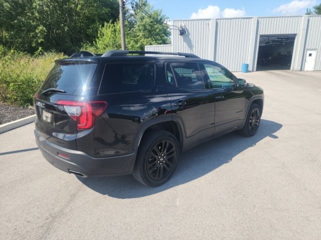 Used 2023 GMC Acadia SLT SUV