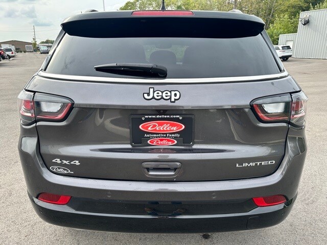 2023 Jeep Compass Limited photo 4