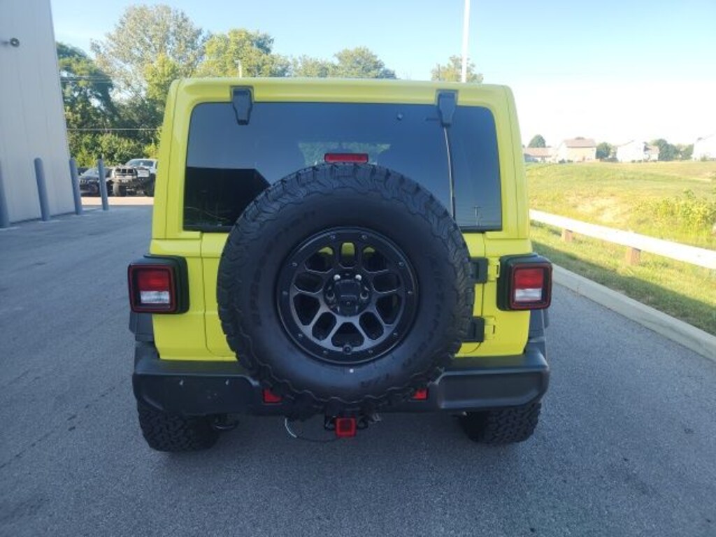 Used 2023 Jeep Wrangler 4-DOOR SPORT 4X4 SUV
