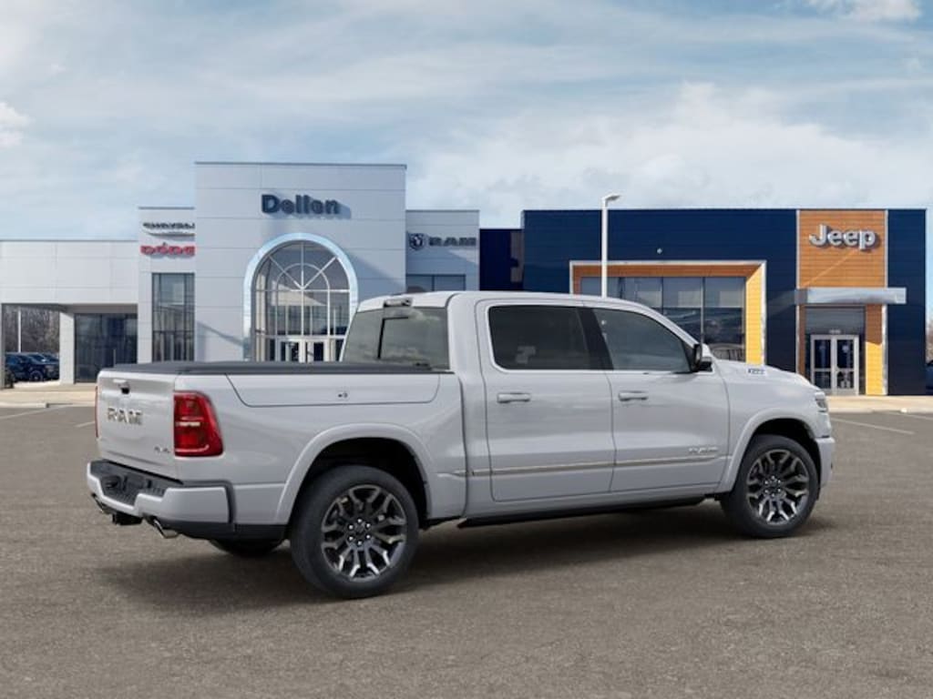 New 2026 Ram 1500 LIMITED CREW CAB 4X4 5'7 BOX Pickup