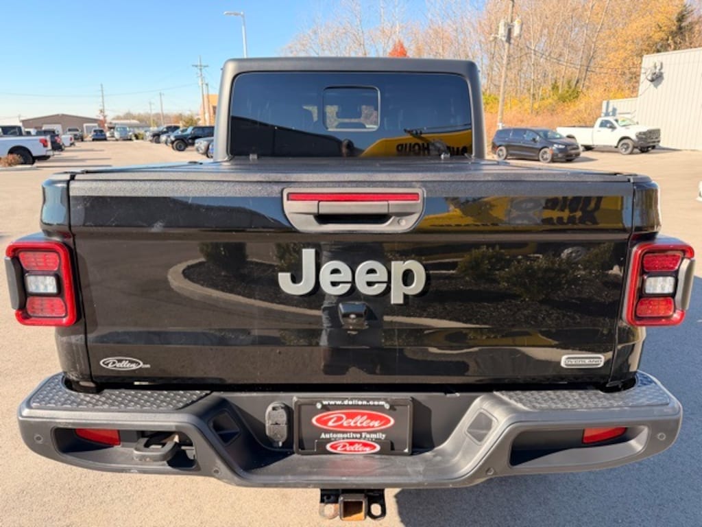Certified 2020 Jeep Gladiator Overland Truck Crew Cab