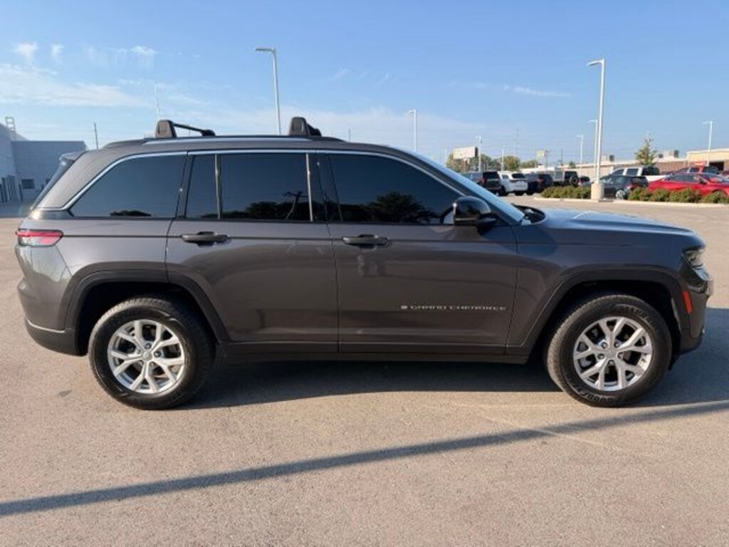 Used 2022 Jeep Grand Cherokee Limited SUV