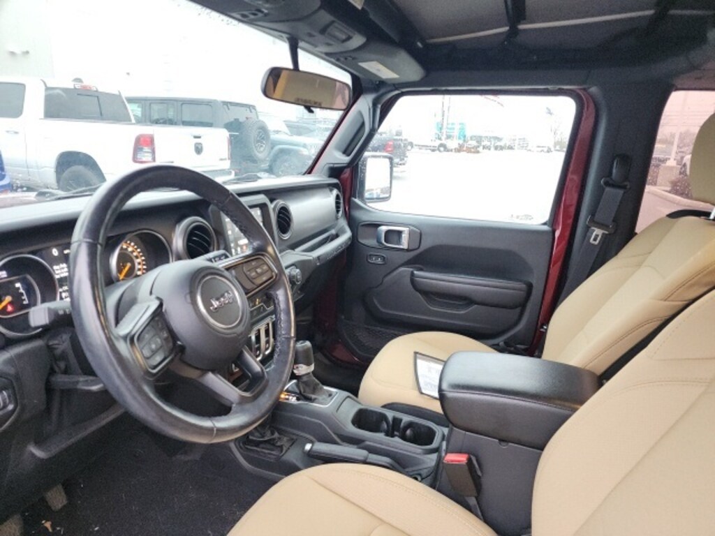 Used 2021 Jeep Wrangler Sport SUV