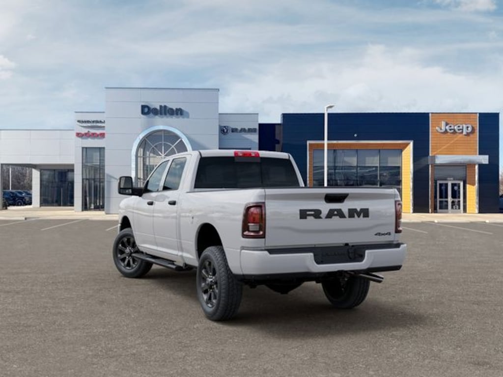 New 2026 Ram 2500 BLACK EXPRESS CREW CAB 4X4 6'4 BOX Pickup