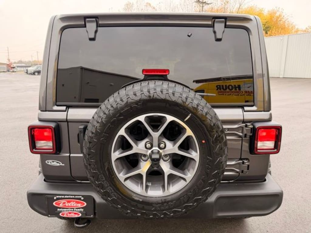 New 2026 Jeep Wrangler 4-DOOR SPORT S Sport Utility