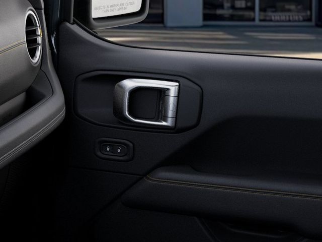 2026 Jeep Wrangler 4-Door Sahara - Photo 25