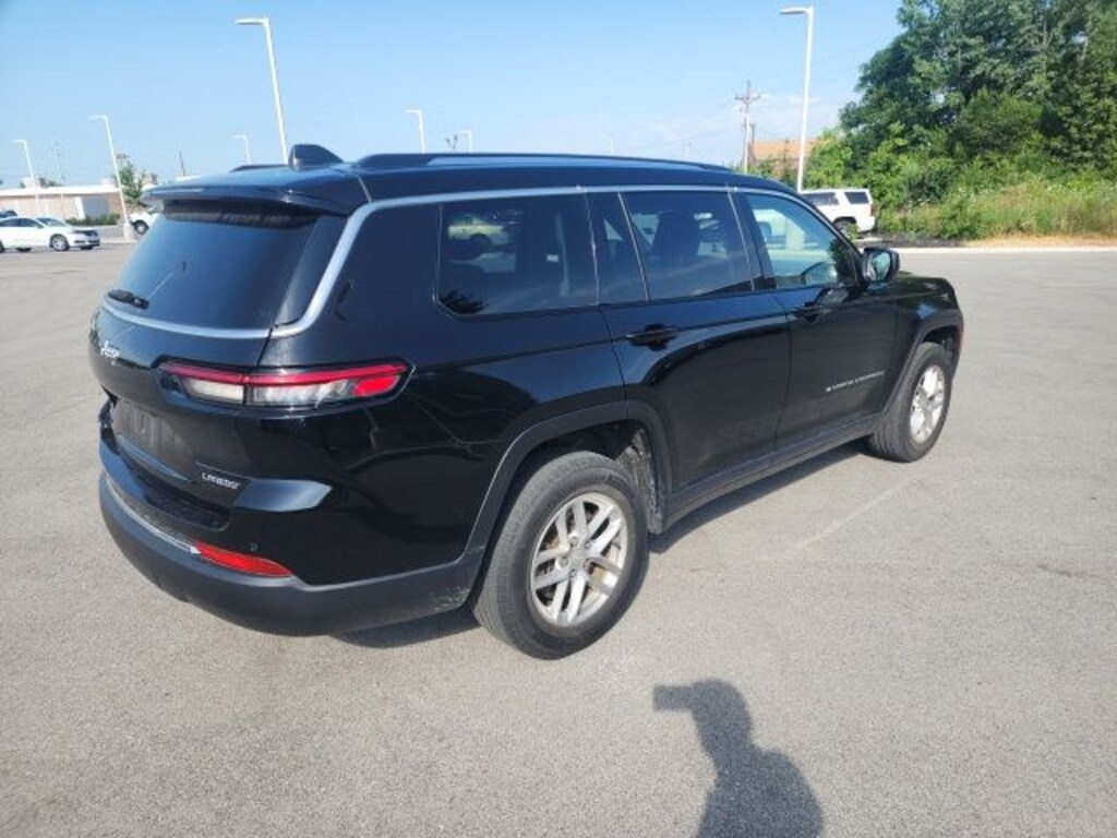 Used 2022 Jeep New Grand Cherokee Laredo SUV
