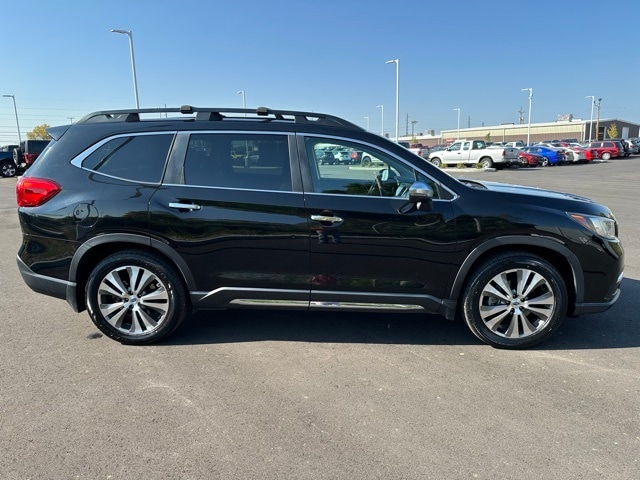 Used 2019 Subaru Ascent Touring with VIN 4S4WMARD2K3439336 for sale in Greenfield, IN