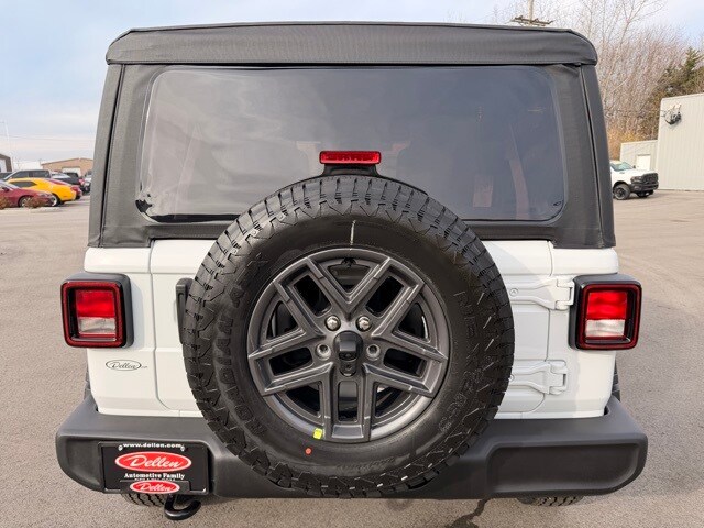 2026 Jeep Wrangler Sport S photo 4