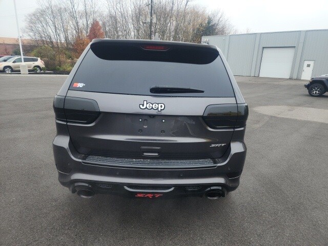 2015 Jeep Grand Cherokee SRT8 photo 3