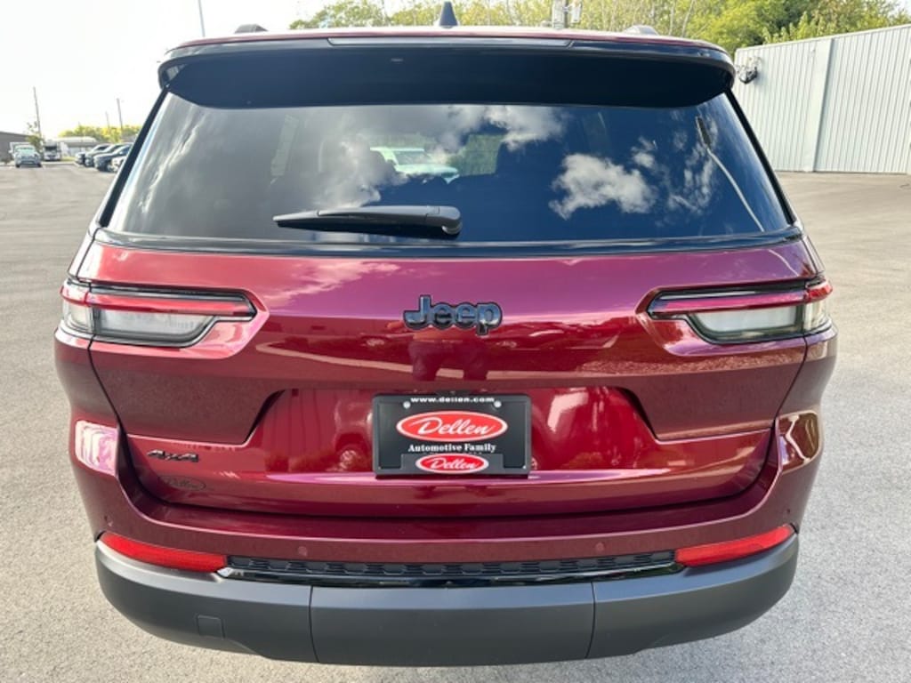 New 2025 Jeep Grand Cherokee L ALTITUDE X 4X4 Sport Utility