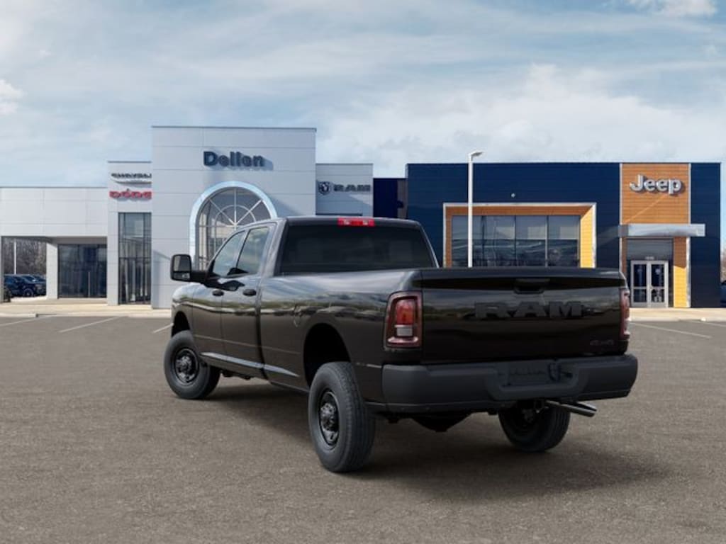 New 2026 Ram 2500 TRADESMAN CREW CAB 4X4 8' BOX Pickup