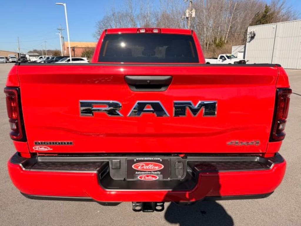 New 2026 Ram 2500 BIG HORN CREW CAB 4X4 6'4 BOX Pickup