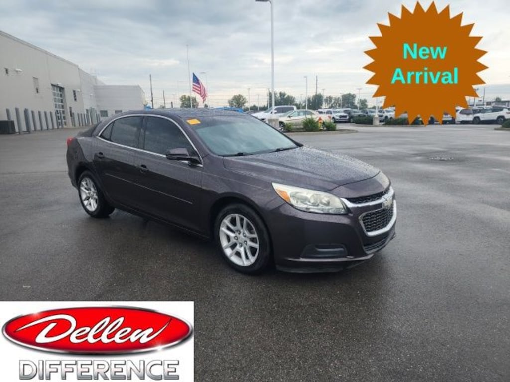 Used 2015 Chevrolet Malibu LT w/1LT Sedan