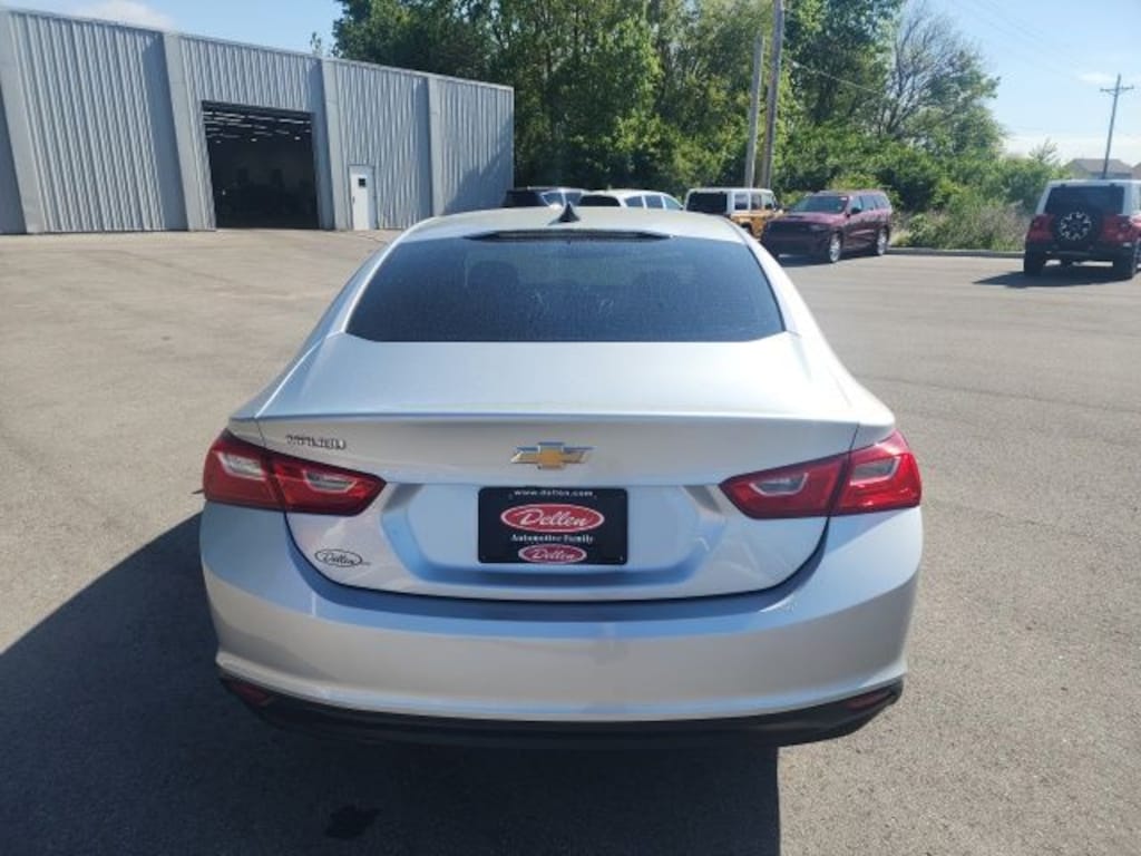 Used 2021 Chevrolet Malibu LS w/1FL Sedan