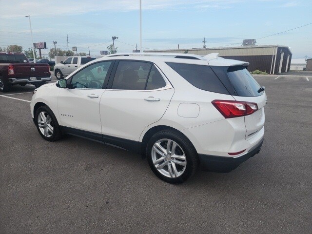 2018 Chevrolet Equinox Premier photo 2