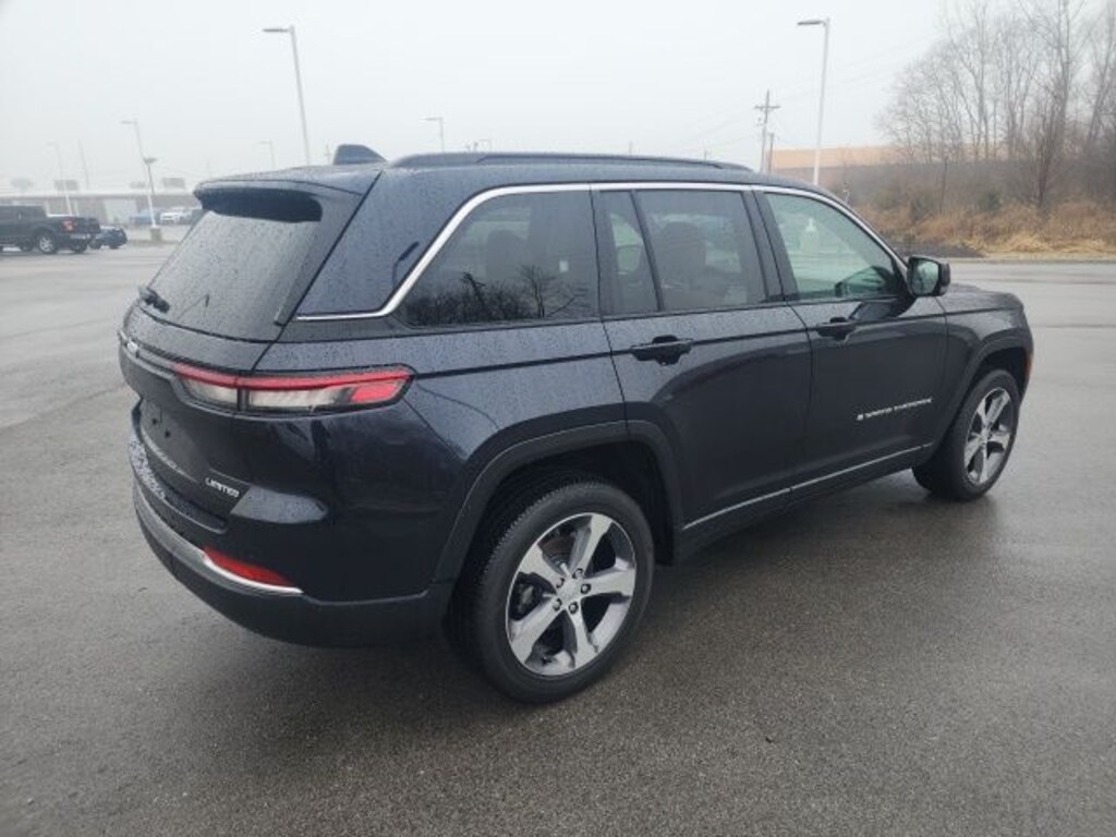 Used 2024 Jeep Grand Cherokee Limited SUV