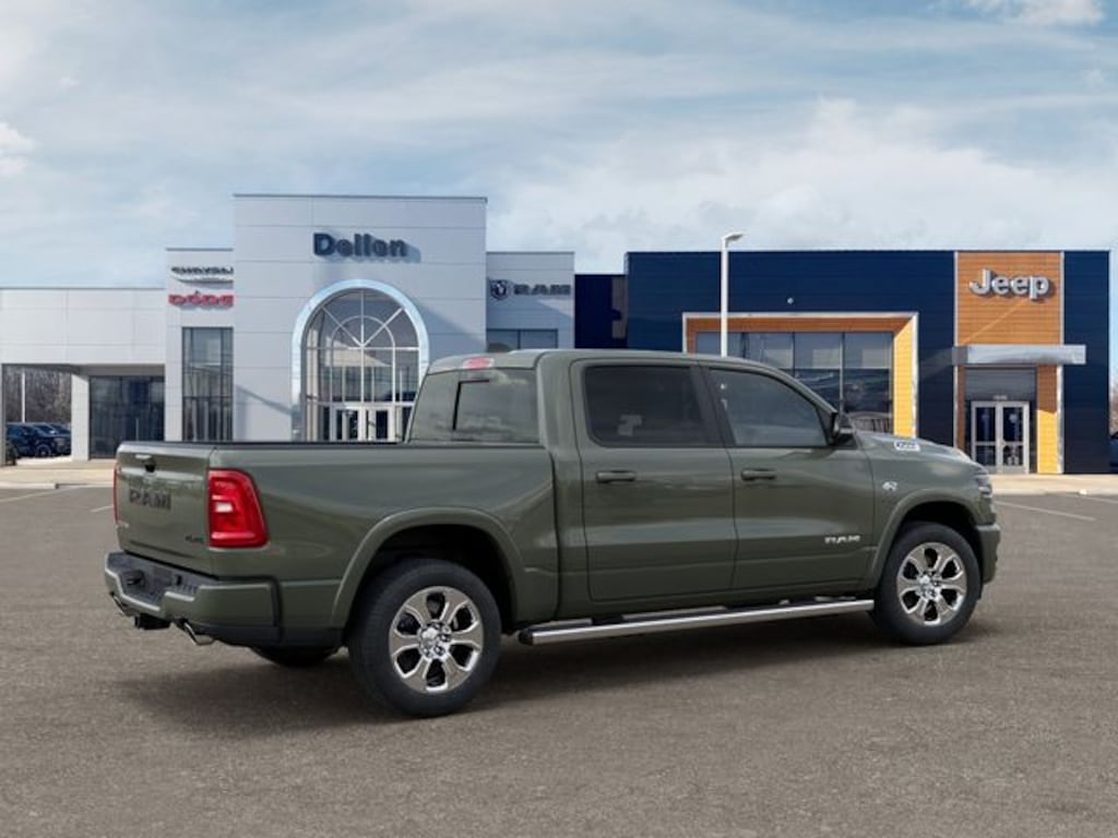 New 2026 Ram 1500 BIG HORN CREW CAB 4X4 5'7 BOX Pickup