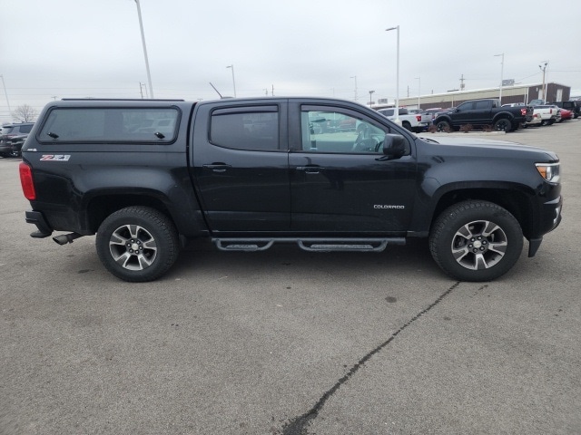 Used 2015 Chevrolet Colorado Z71 with VIN 1GCGTCE31F1199220 for sale in Greenfield, IN