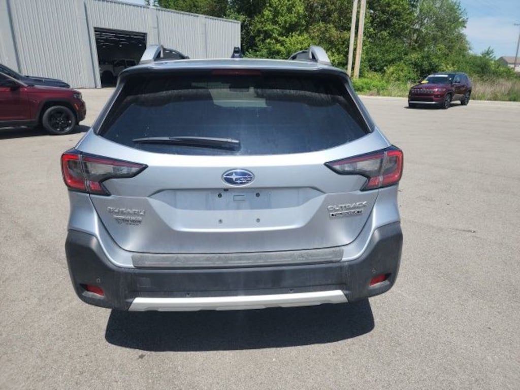 Used 2023 Subaru Outback Touring XT SUV