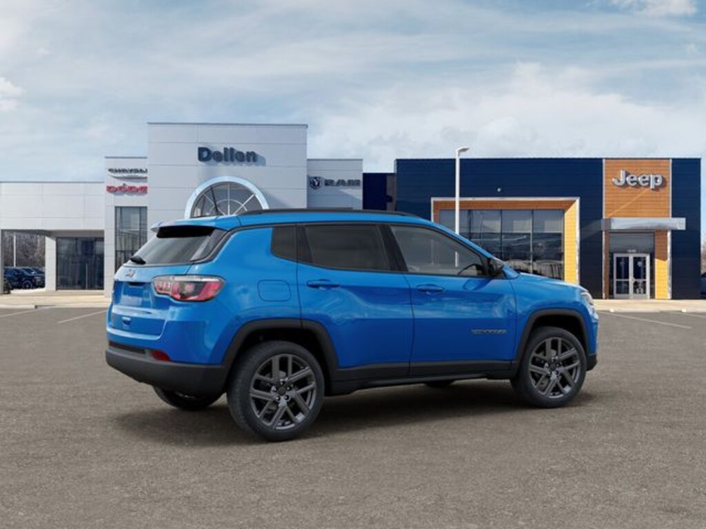 New 2026 Jeep Compass LATITUDE ALTITUDE 4X4 Sport Utility