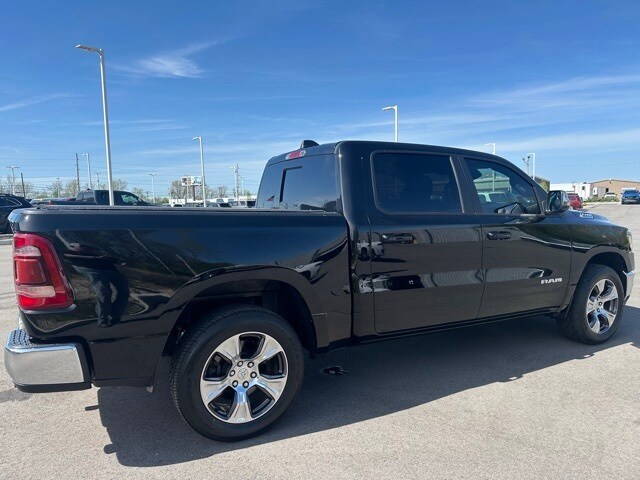 2023 Ram 1500 Laramie photo 3